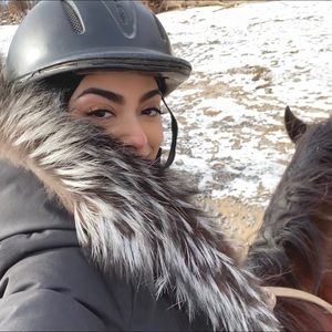 Meet your Posher, Shorna